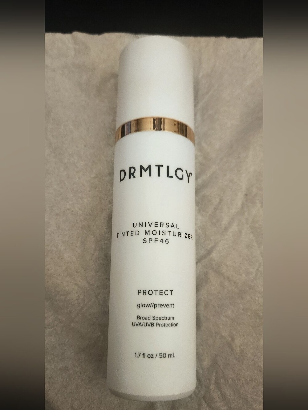 DRMTLGY: Universal Tinted Moisturizer SPF 46
